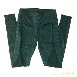 All yoga small yoga pants